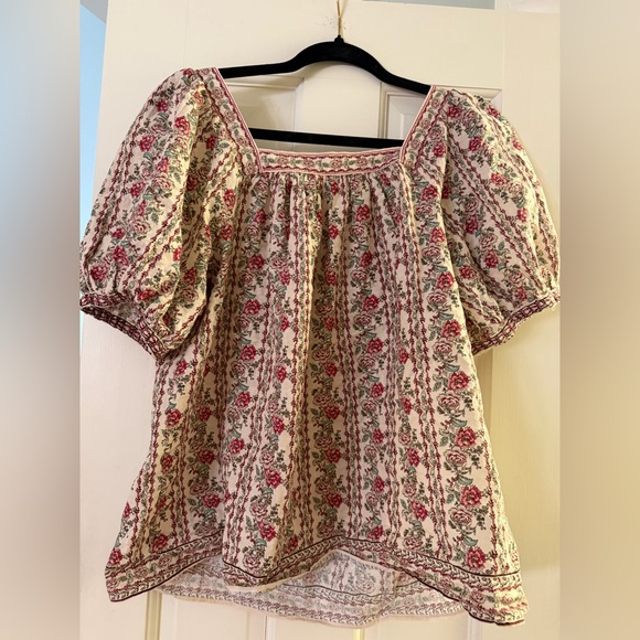 Max Studio Red and Cream Floral Blouse - Picture 2 of 3